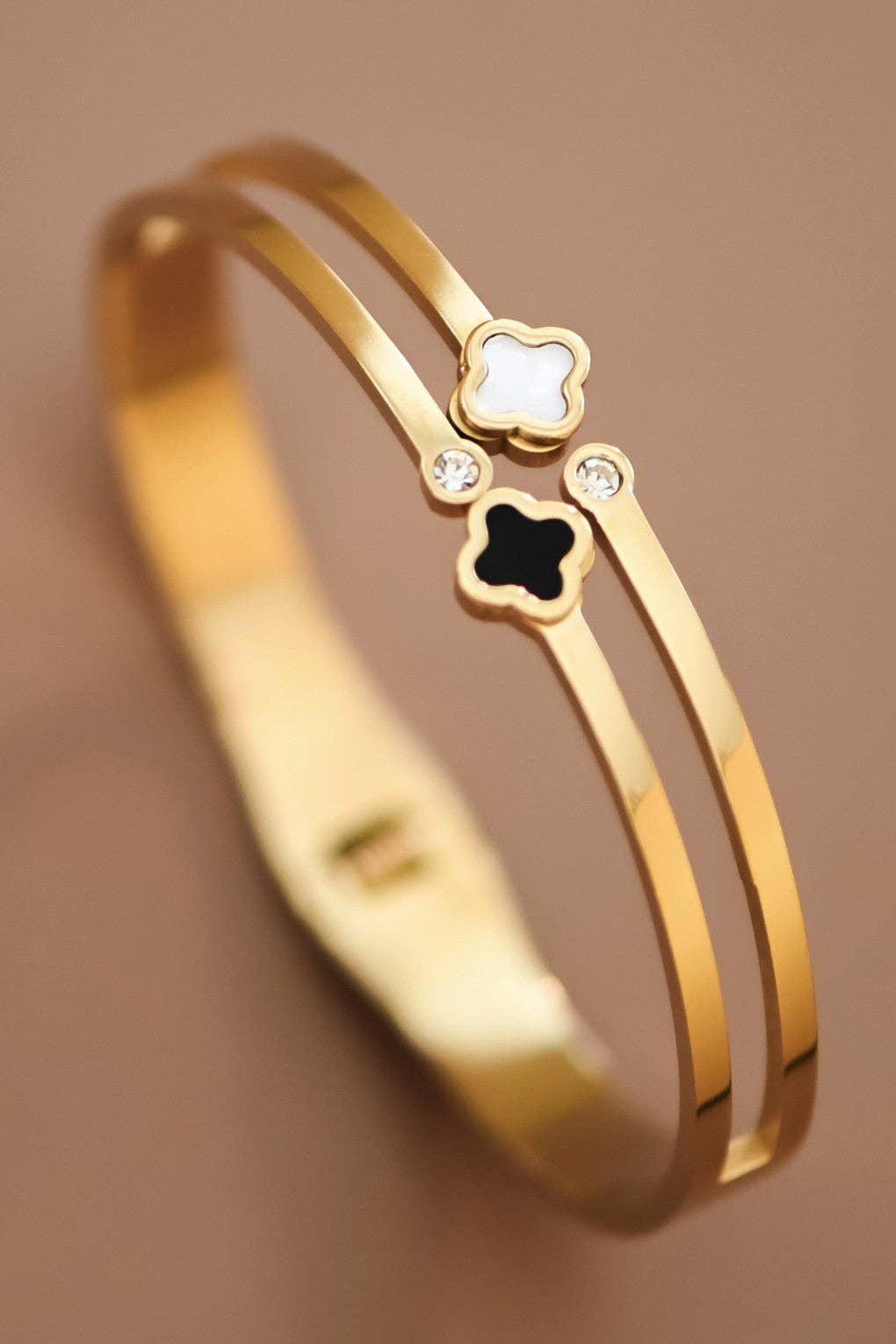 18K Gold Plated Waterproof Stainless Steel Bangle
