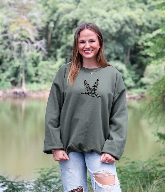 Old School Duck Olive Embroidered Sweatshirt