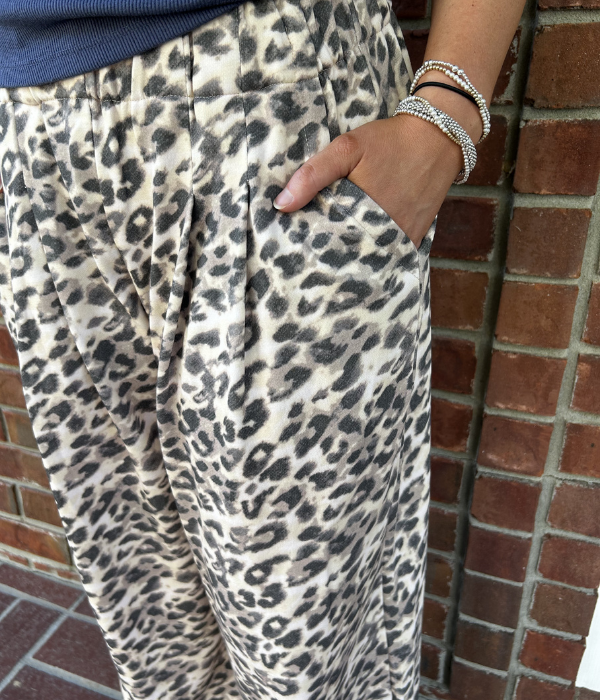 Leopard Print Wide-Leg Knit Lounge Pants